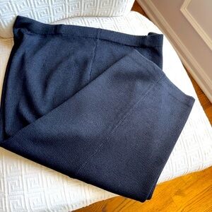 ST JOHN BLACK PANTS SIZE 8